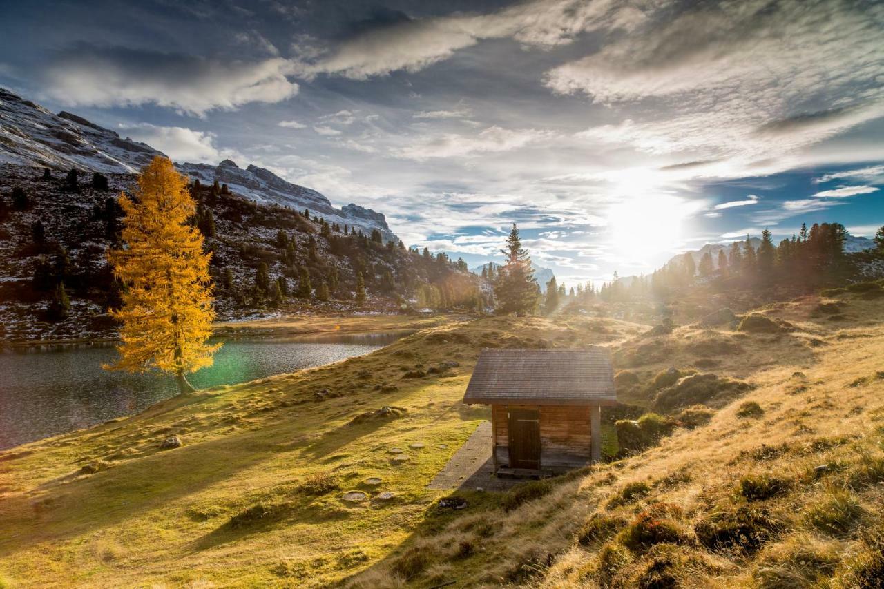 "Terrasse" Nessental Hotel Gadmen Buitenkant foto